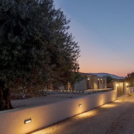 The Mulberry Tree Villa Sami  Bagian luar foto