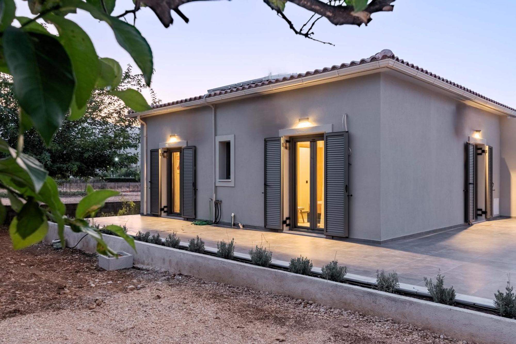 The Mulberry Tree Villa Sami  Bagian luar foto