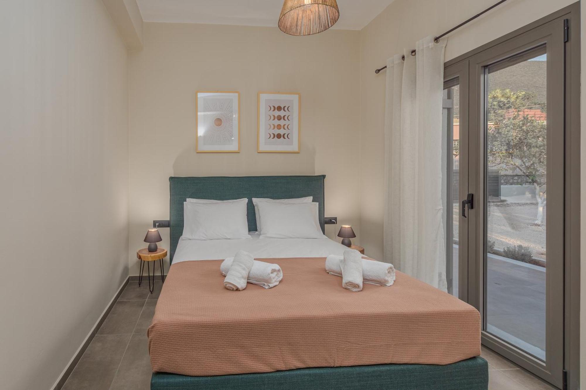 The Mulberry Tree Villa Sami  Bagian luar foto